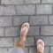 Onlyfans – Linda Boo_009_lindabooxo-03-08-2022-2547181982-White flip flops and white toes _Footjob-Porn Leak